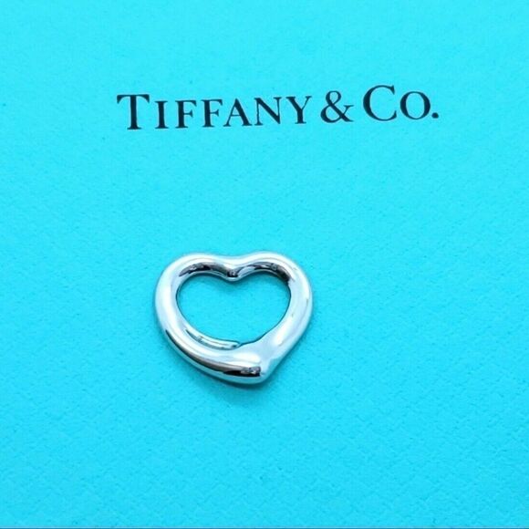 TIFFANY & CO. Open Heart Pendant 16mm. - Picture 1 of 6